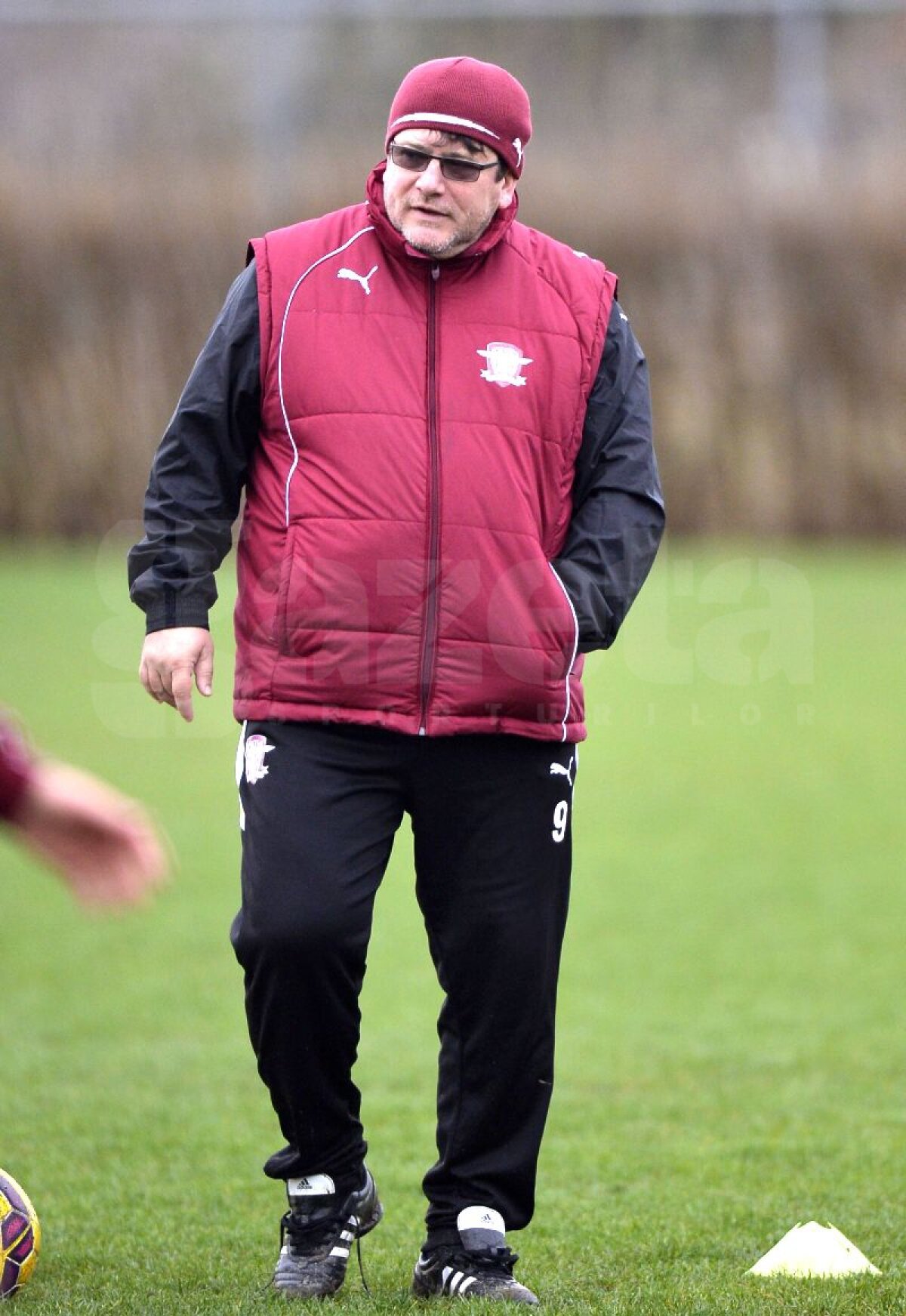 Galerie foto de senzaţie cu jucătorii Rapidului » Giuleştenii pregătesc returul prin antrenamente în noroi