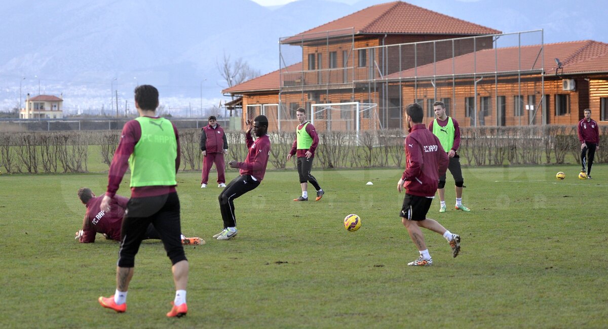 GALERIE FOTO Rapidiştii trag tare în Grecia pentru a fi gata de cursa pentru evitarea retrogradării