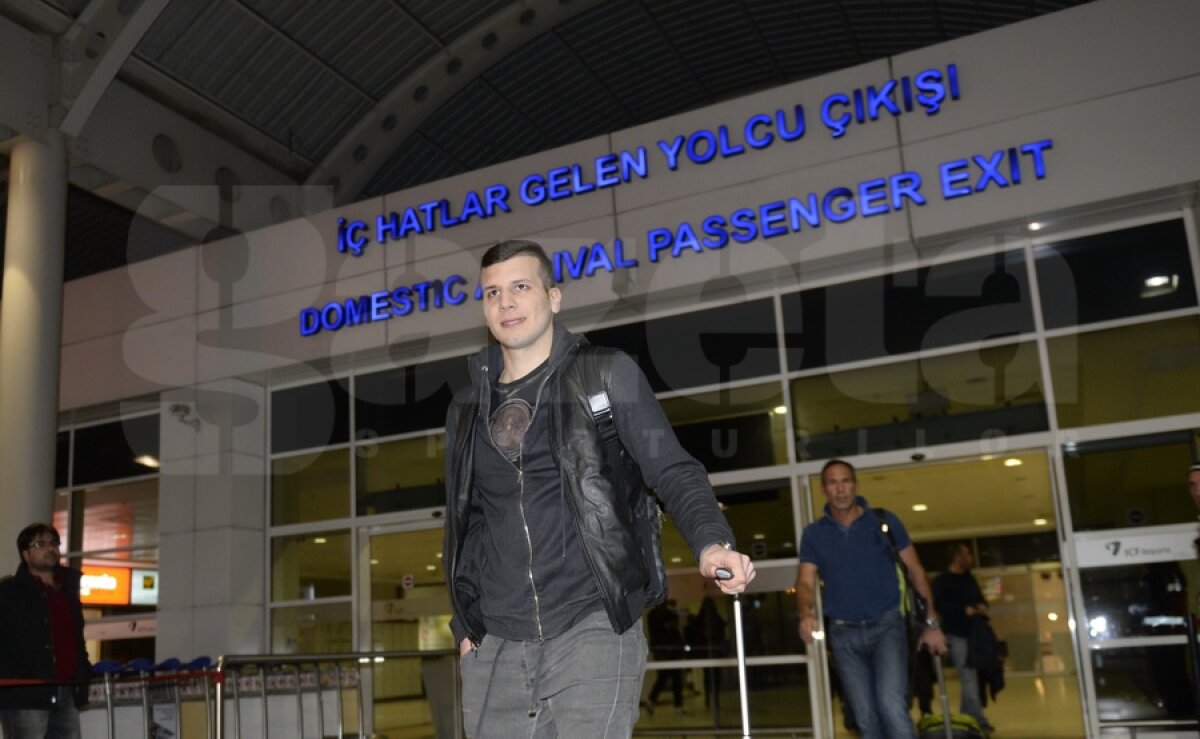 FOTO EXCLUSIV George Ţucudean a ajuns în Turcia şi a făcut deja declaraţii pe placul fanilor stelişti: "Sînt fericit şi mă simt bine" :D
