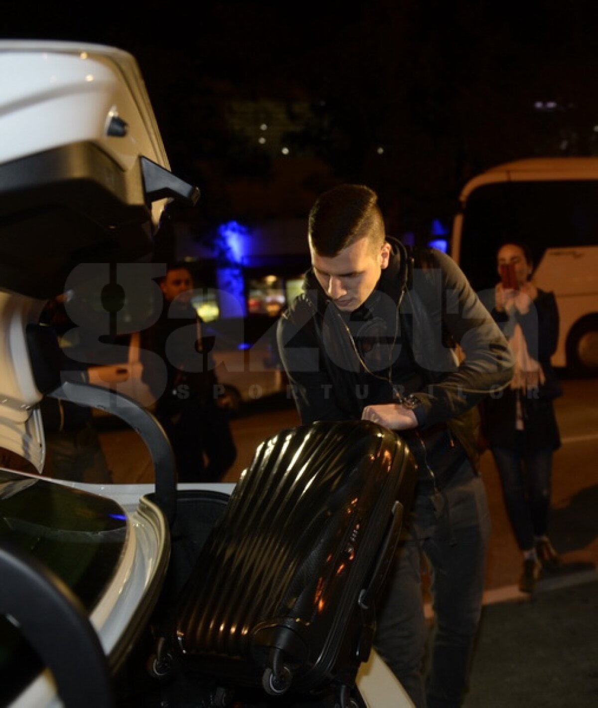 FOTO EXCLUSIV George Ţucudean a ajuns în Turcia şi a făcut deja declaraţii pe placul fanilor stelişti: "Sînt fericit şi mă simt bine" :D