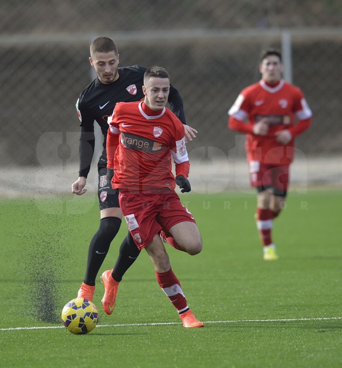 GALERIE FOTO Dinamo a cîştigat cu 6-2 meciul amical împotriva echipei secunde a clubului » Gheorghe Grozav, primul gol în tricoul "cîinilor"