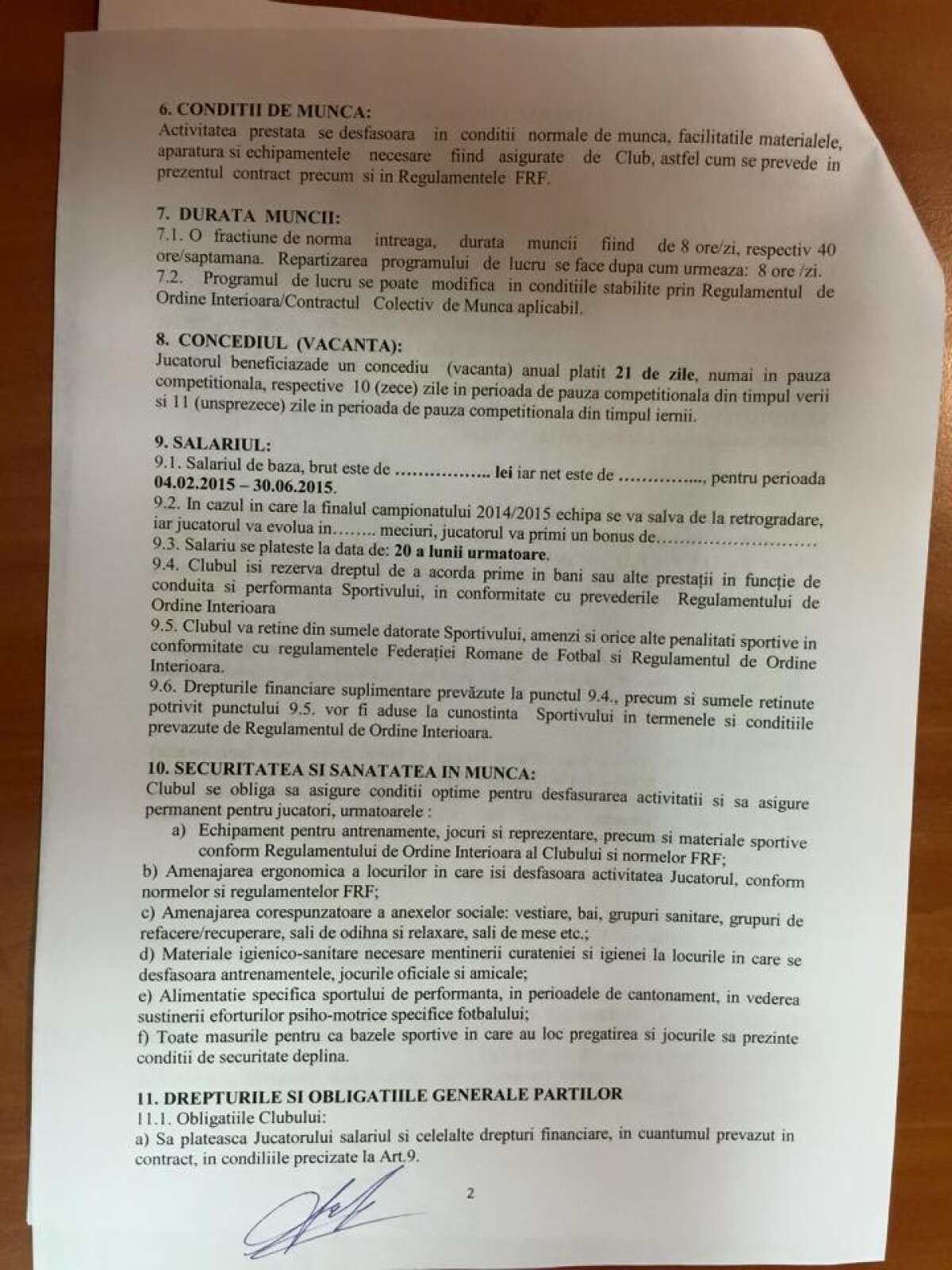 FOTO Dublă lovitură pentru Rapid » Daniel Niculae şi Cristi Săpunaru au semnat contracte în alb!