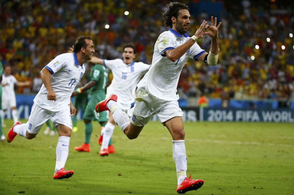 EXCLUSIV Laurenţiu Reghecampf a dat lovitura » Un superjucător a ajuns la Al-Hilal: "A semnat un contract fabulos, de mîine începe antrenamentele!"