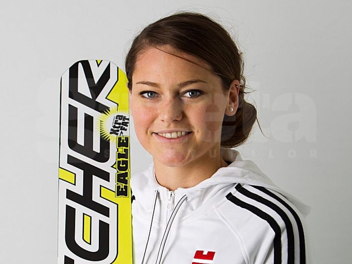 FOTO De la trambulina din cetină la Cupa Mondială » Începe cea de-a treia etapă de CM la sărituri cu schiurile organizată în România