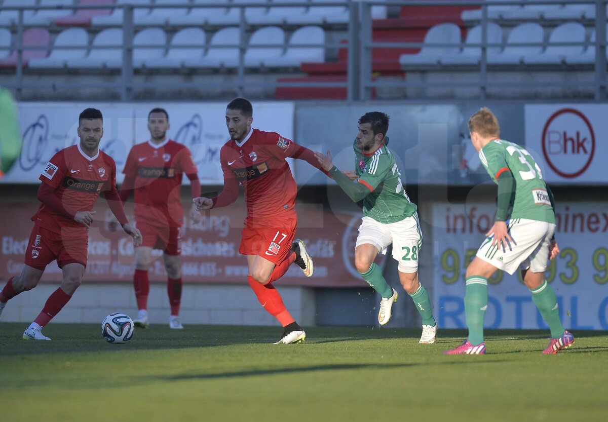 FOTO Dinamo a trăit o nouă umilinţă în cantonamentul din Spania! "Cîinii" au pierdut cu 2-4 meciul amical cu Legia Varşovia