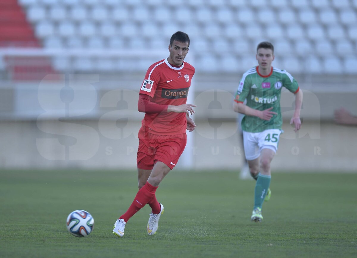 FOTO Dinamo a trăit o nouă umilinţă în cantonamentul din Spania! "Cîinii" au pierdut cu 2-4 meciul amical cu Legia Varşovia
