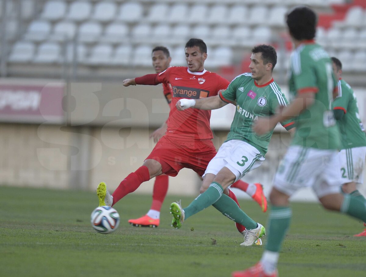 FOTO Dinamo a trăit o nouă umilinţă în cantonamentul din Spania! "Cîinii" au pierdut cu 2-4 meciul amical cu Legia Varşovia