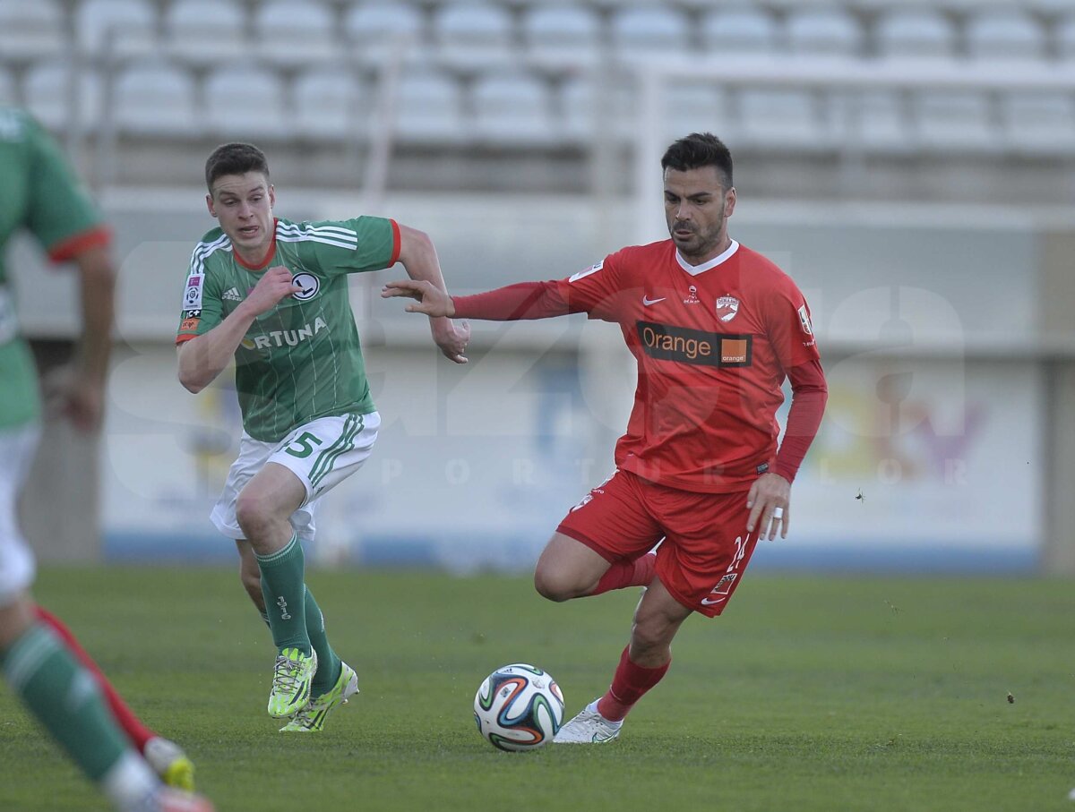 FOTO Dinamo a trăit o nouă umilinţă în cantonamentul din Spania! "Cîinii" au pierdut cu 2-4 meciul amical cu Legia Varşovia