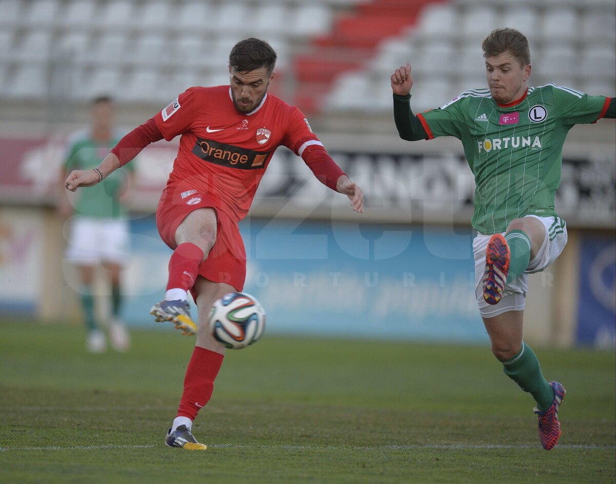 FOTO Dinamo a trăit o nouă umilinţă în cantonamentul din Spania! "Cîinii" au pierdut cu 2-4 meciul amical cu Legia Varşovia