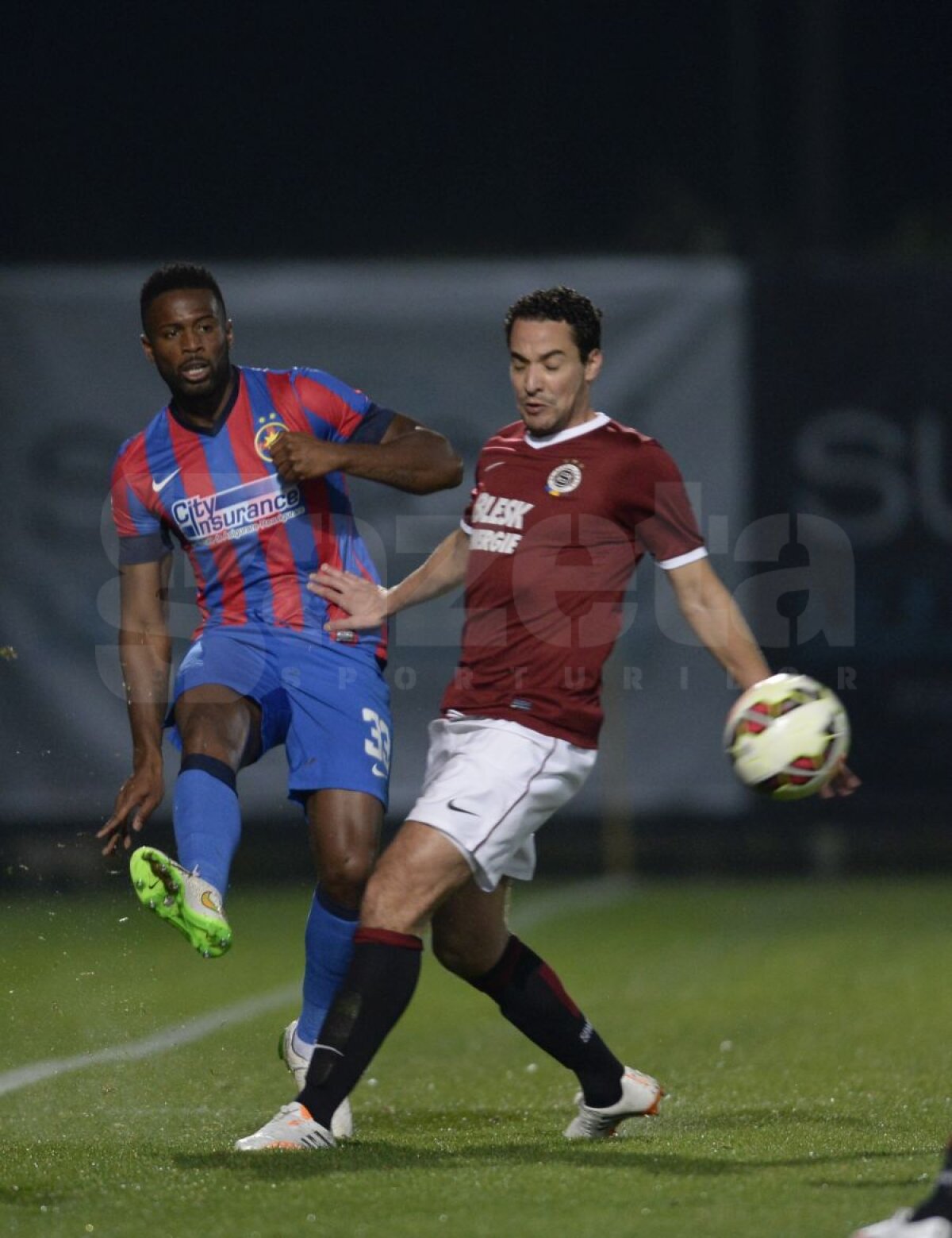 VIDEO+FOTO "Cuţu" muşcă rău » Dublă şi assist pentru George Ţucudean la victoria Stelei, 3-0 cu Sparta Praga