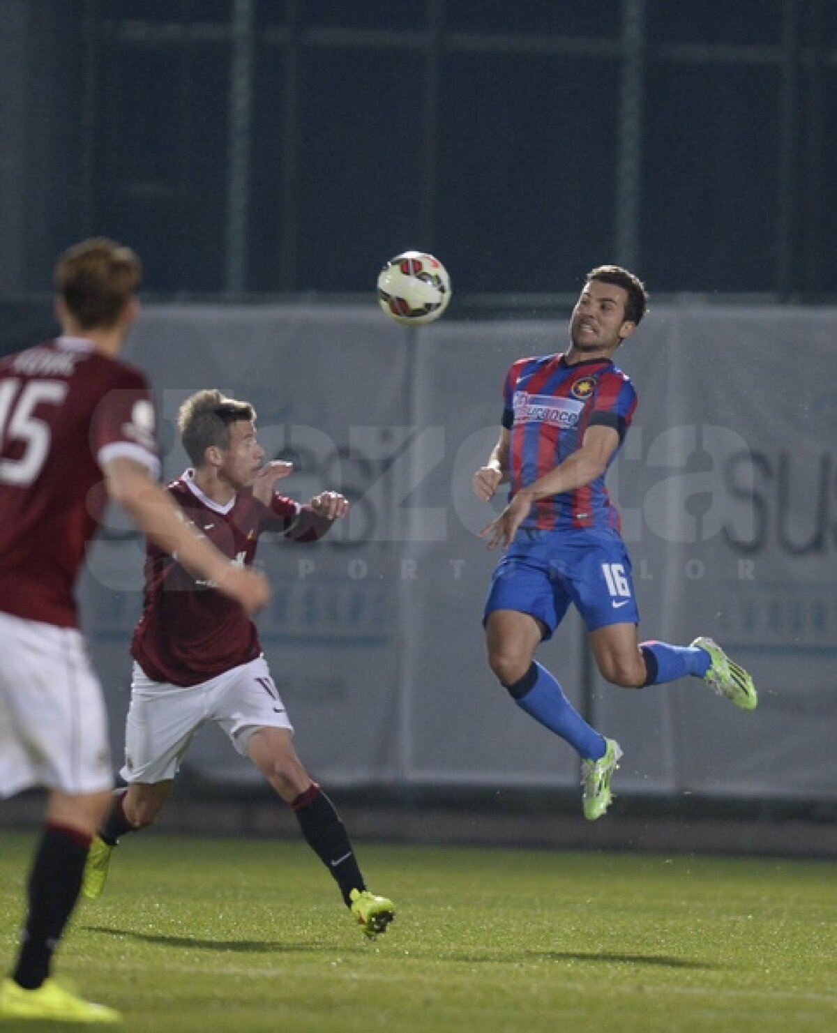 VIDEO Au muşcat din adversari » Steliştii s-au impus în amicalul cu Sparta Praga, chiar şi fără cinci internaţionali: 3-0
