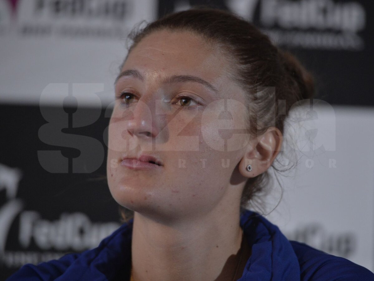 FOTO Furtuna Simona Halep, frustrarea Irina Begu » Cum a fost prima zi a României la Cupa FED: "E altfel decît într-un turneu obişnuit”