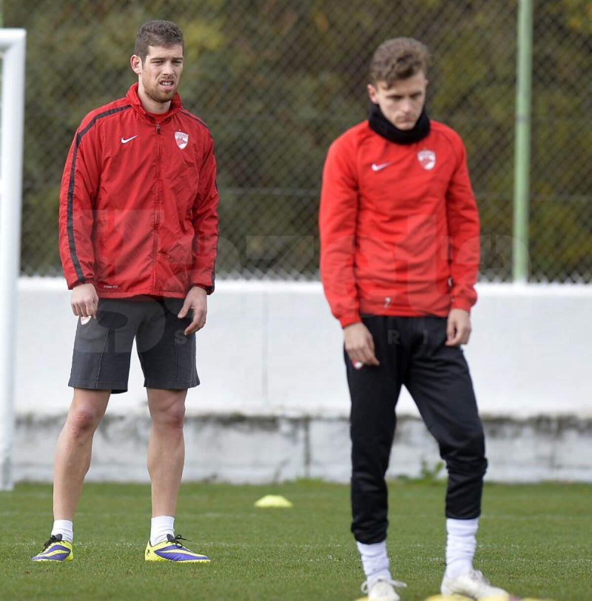 FOTO Transfer plus accidentare » Teja are de azi un nou fotbalist la antrenamente, dar a şi încasat o lovitură grea