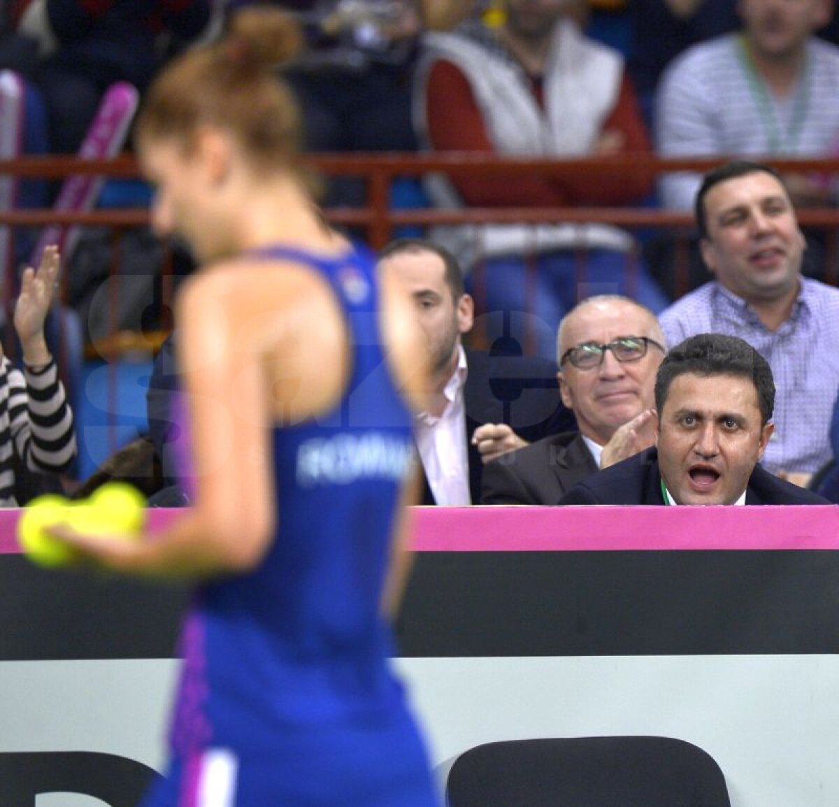 FOTO Irina Begu readuce speranţele în tabăra României, după ce o învinge pe Silvia Soler Espinosa