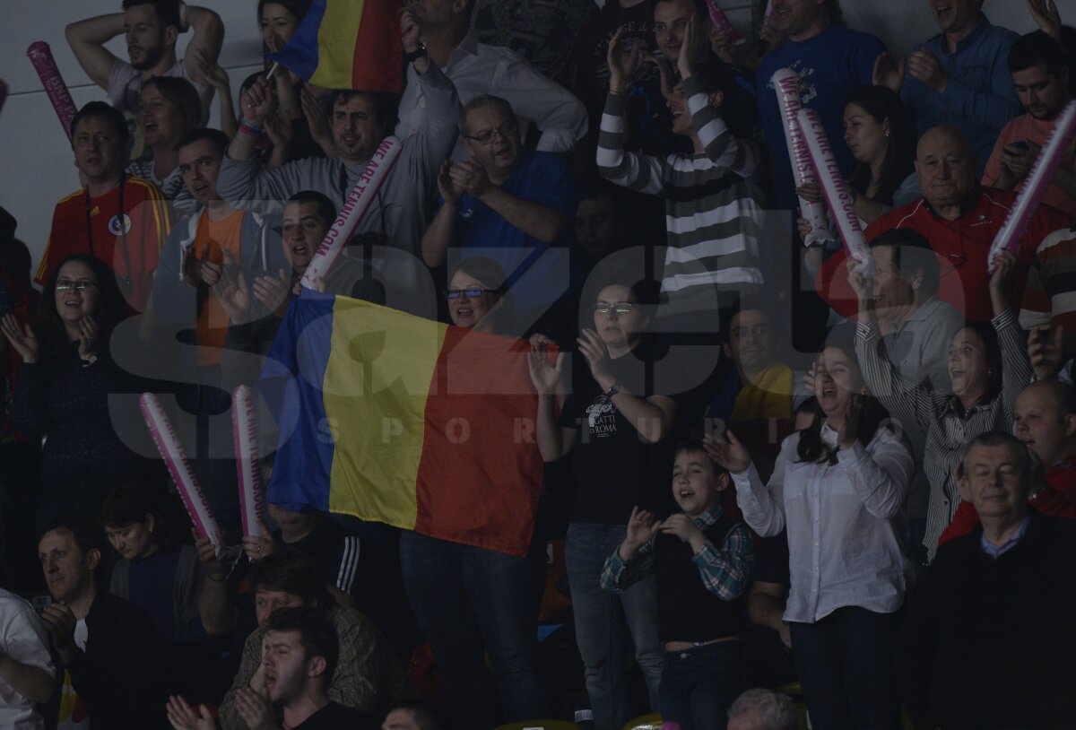 FOTO » GAME, SET, MATCH! România învinge Spania şi se califică la barajul pentru Grupa Mondială! Transmite-le un mesaj de felicitare fetelor noastre!