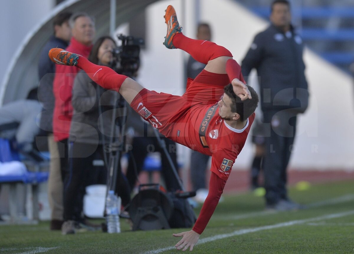 Pauză minimum 3 săptămîni! » Accidentare horror pentru Cosmin Matei: are disjuncţie claviculară la umărul stîng