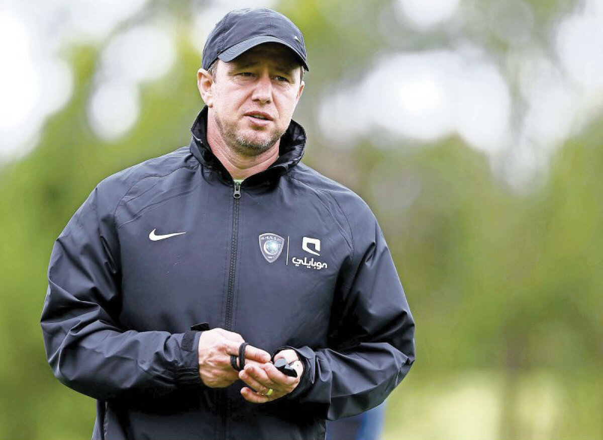 OFICIAL » Laurenţiu Reghecampf a fost dat afară de la Al Hilal! Înlocuitorul e un român