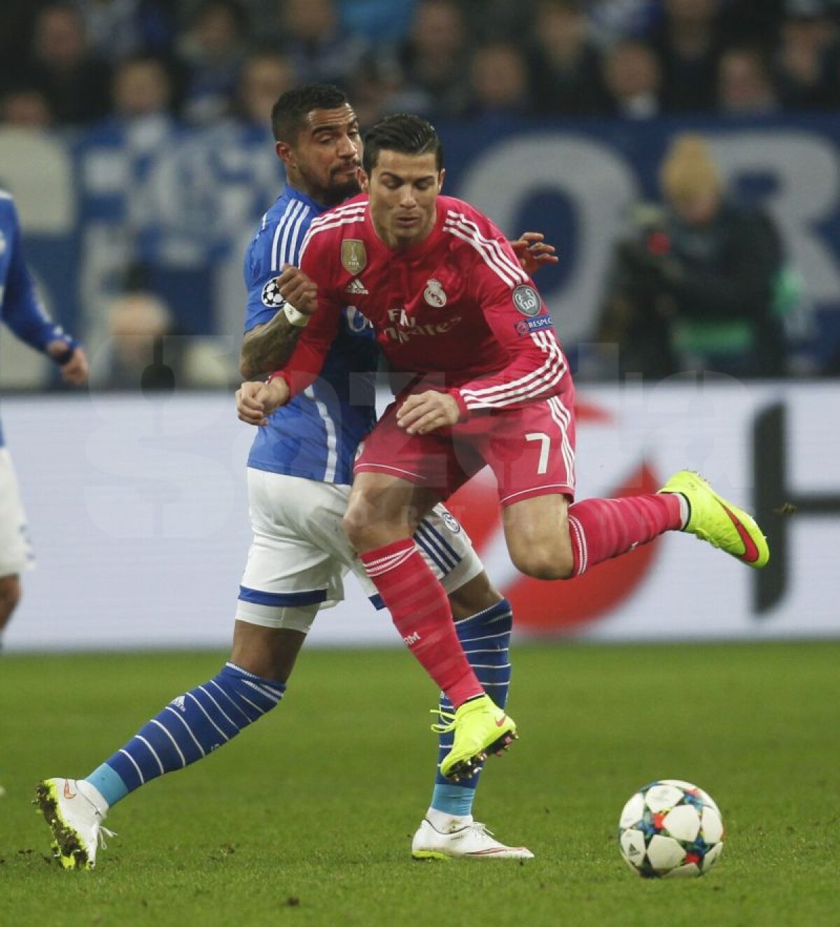 FOTO şi VIDEO » Real Madrid, aproape calificată după victoria din Germania, scor 2-0 » FC Porto şi FC Basel vor juca pentru "sferturi" în Portugalia