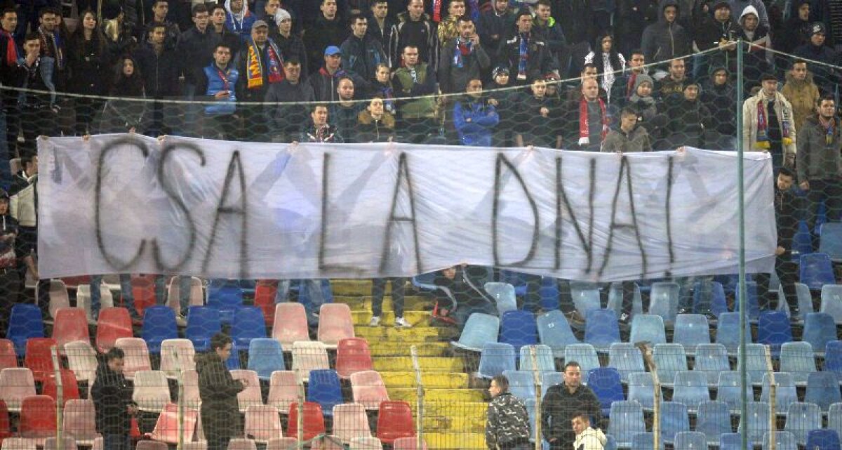 FOTO Steaua contra Steaua » Mesaje dure ale galeriei steliste pentru oficialii din Ghencea