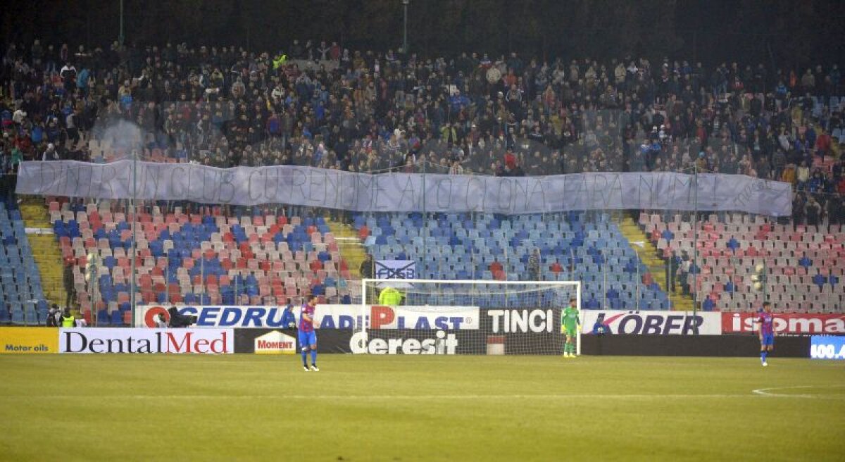 FOTO Steaua contra Steaua » Mesaje dure ale galeriei steliste pentru oficialii din Ghencea