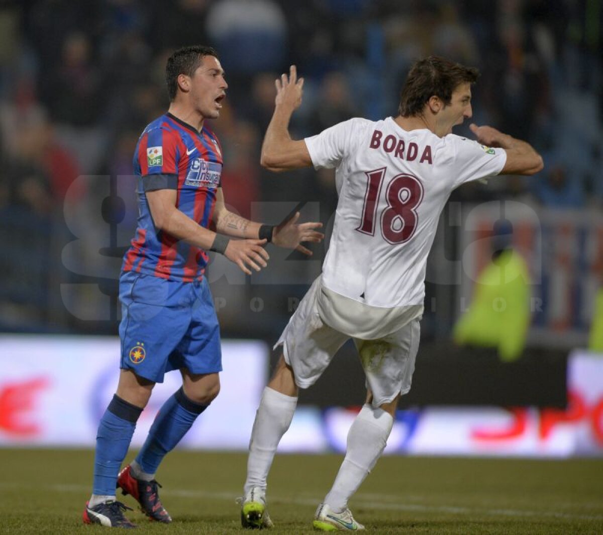 FOTO Faza serii în Ghencea în 11 imagini succesive » Micuţul Nicolae Stanciu l-a pus la pămînt pe uriaşul Aritz Borda