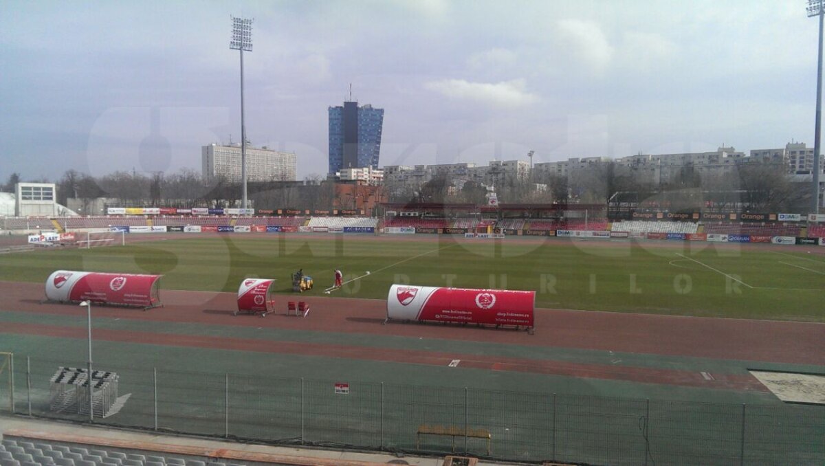 FOTO Fanii sînt aşteptaţi în număr mare la partida dintre Dinamo şi "U" Cluj » Cîte bilete s-au vîndut