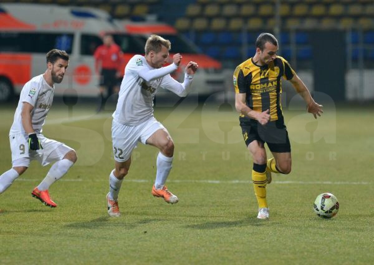 VIDEO + FOTO FC Braşov - Astra 1-1 » Bomba lui Fwayo Tembo le aduce un punct giurgiuvenilor pe final de meci