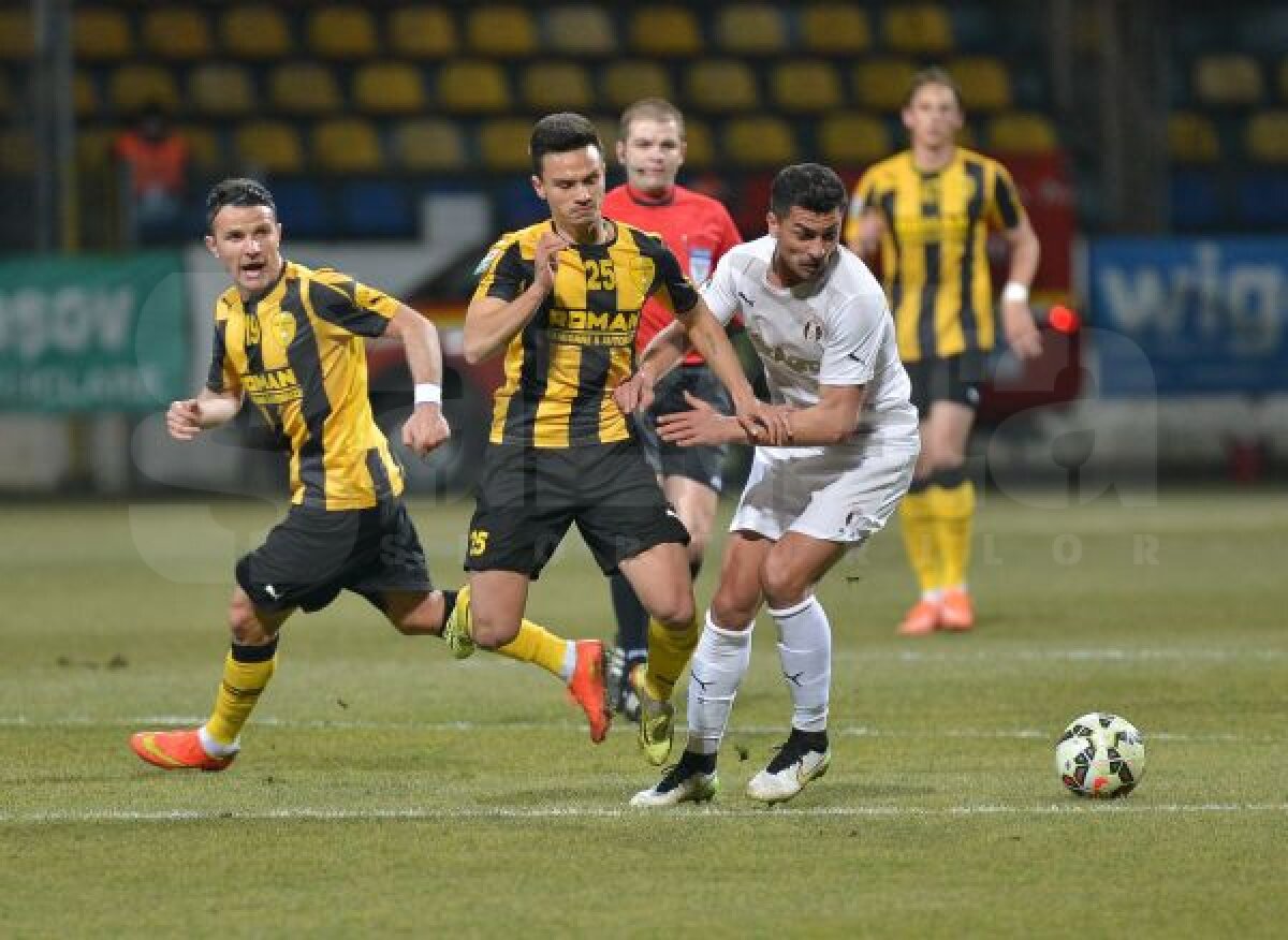 VIDEO + FOTO FC Braşov - Astra 1-1 » Bomba lui Fwayo Tembo le aduce un punct giurgiuvenilor pe final de meci