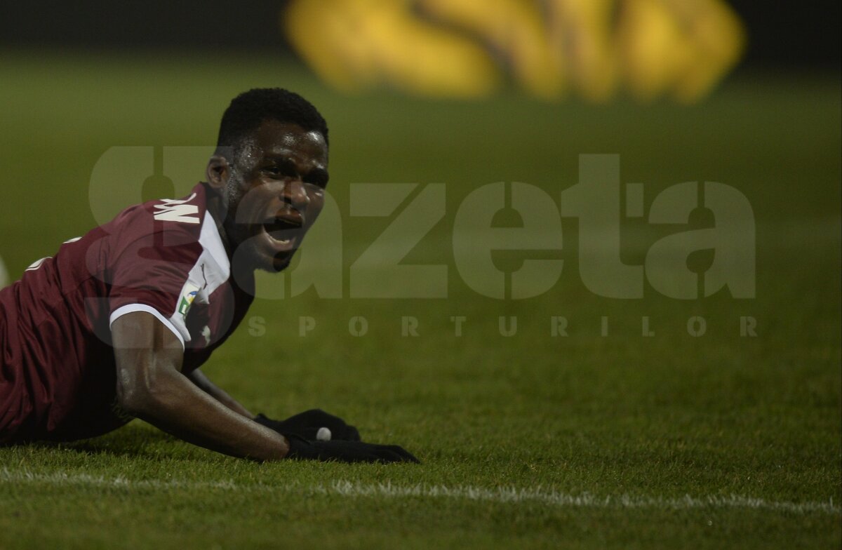 VIDEO şi FOTO Rapid - Viitorul 0-0 » Giuleştenii au rezistat o repriză în nouă oameni!