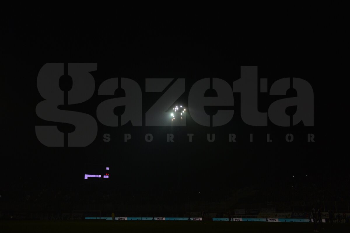 VIDEO şi FOTO Rapid - Viitorul 0-0 » Giuleştenii au rezistat o repriză în nouă oameni!