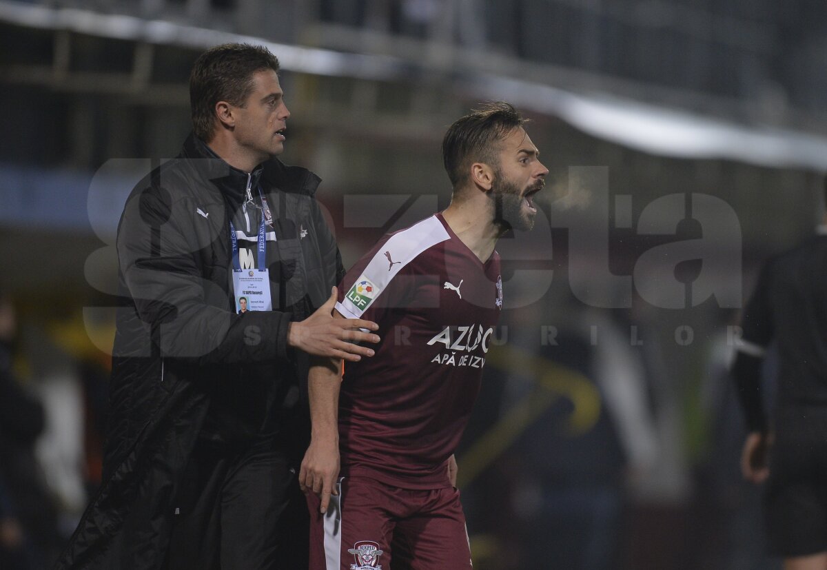 VIDEO şi FOTO Rapid - Viitorul 0-0 » Giuleştenii au rezistat o repriză în nouă oameni!