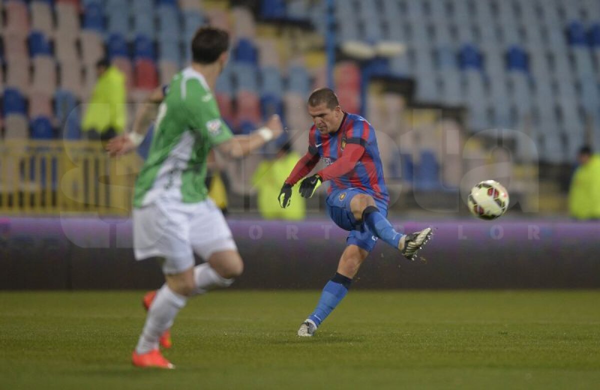 VIDEO şi FOTO » Steaua - CFR Cluj 1-0 » Victorie chinuită adusă de George Ţucudean
