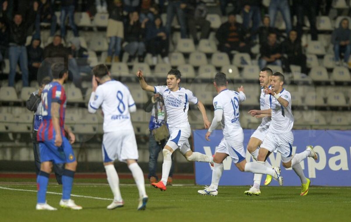 FOTO şi VIDEO Gorjenii şi-au luat revanşa » Steaua a pierdut la Pandurii acasă, scor 1-3