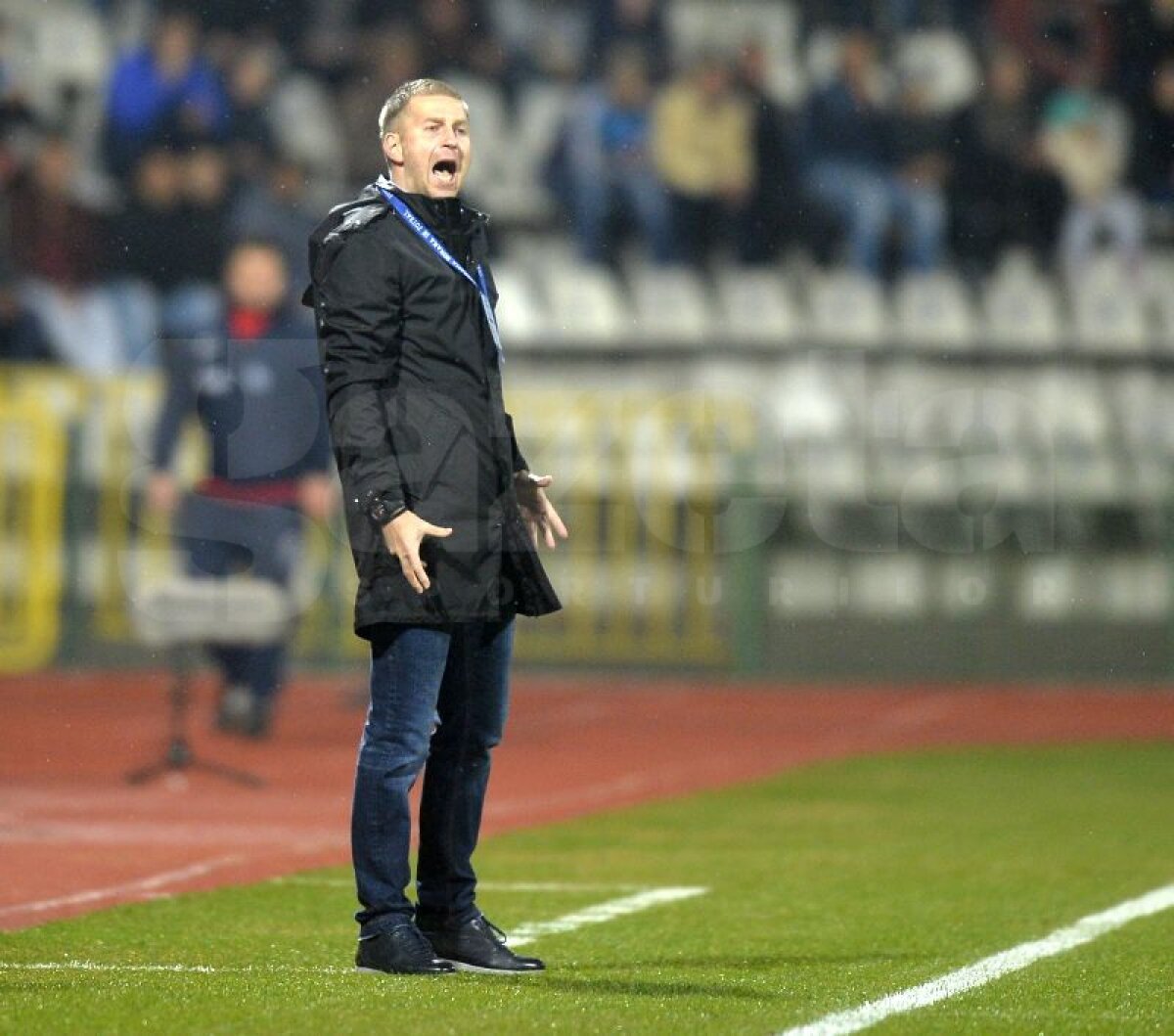 FOTO şi VIDEO Gorjenii şi-au luat revanşa » Steaua a pierdut la Pandurii acasă, scor 1-3
