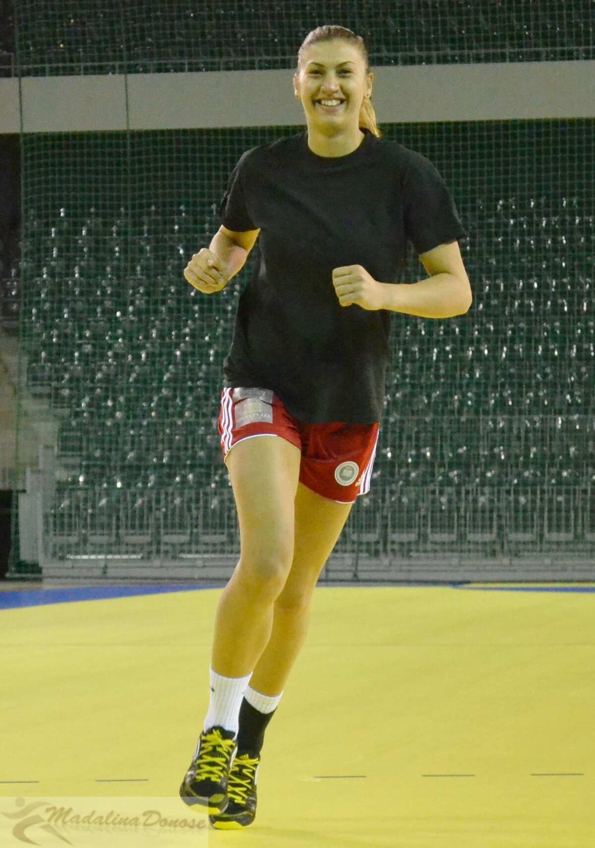 Laura Popa: “Nu am de ce să nu îmi fac loc acolo unde este nevoie de mine”