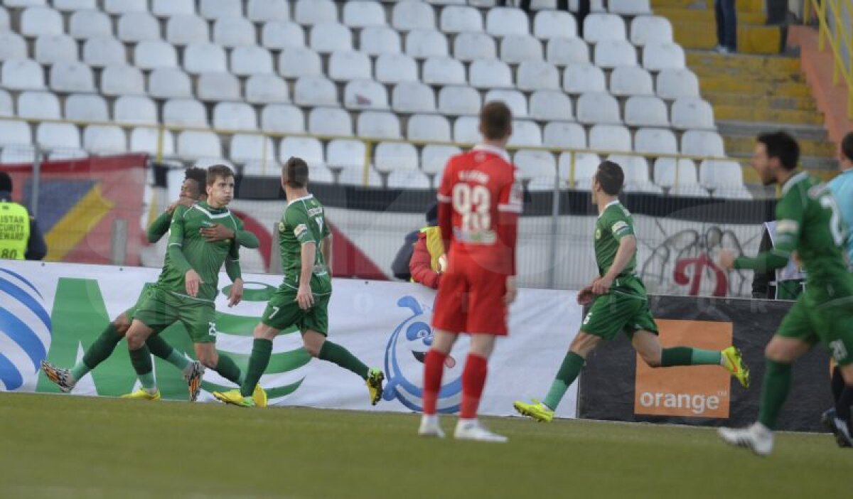 VIDEO şi FOTO Dinamo - Concordia Chiajna 0-3 » "Cîinii", umiliţi pe teren propriu