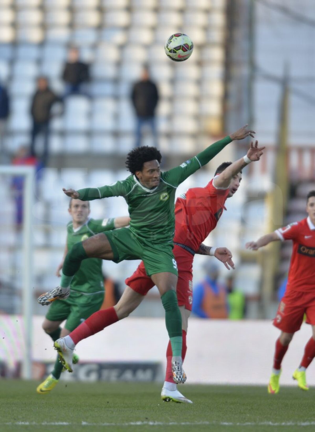 VIDEO şi FOTO Dinamo - Concordia Chiajna 0-3 » "Cîinii", umiliţi pe teren propriu