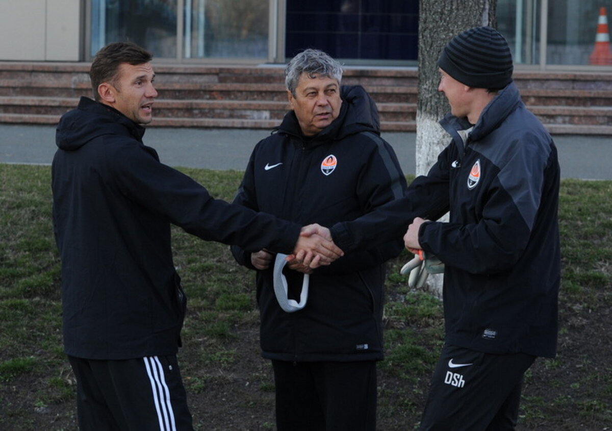 FOTO şi VIDEO Invitat de marcă pentru Mircea Lucescu » Antrenament sub privirile legendei marii rivale