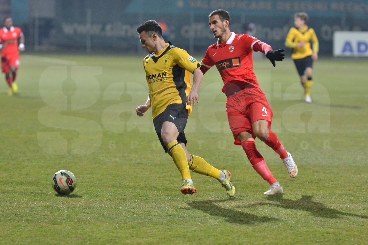 VIDEO + FOTO FC Braşov - Dinamo 1-0 » "Cîinii" ajung la a doua înfrîngere consecutivă fără gol marcat