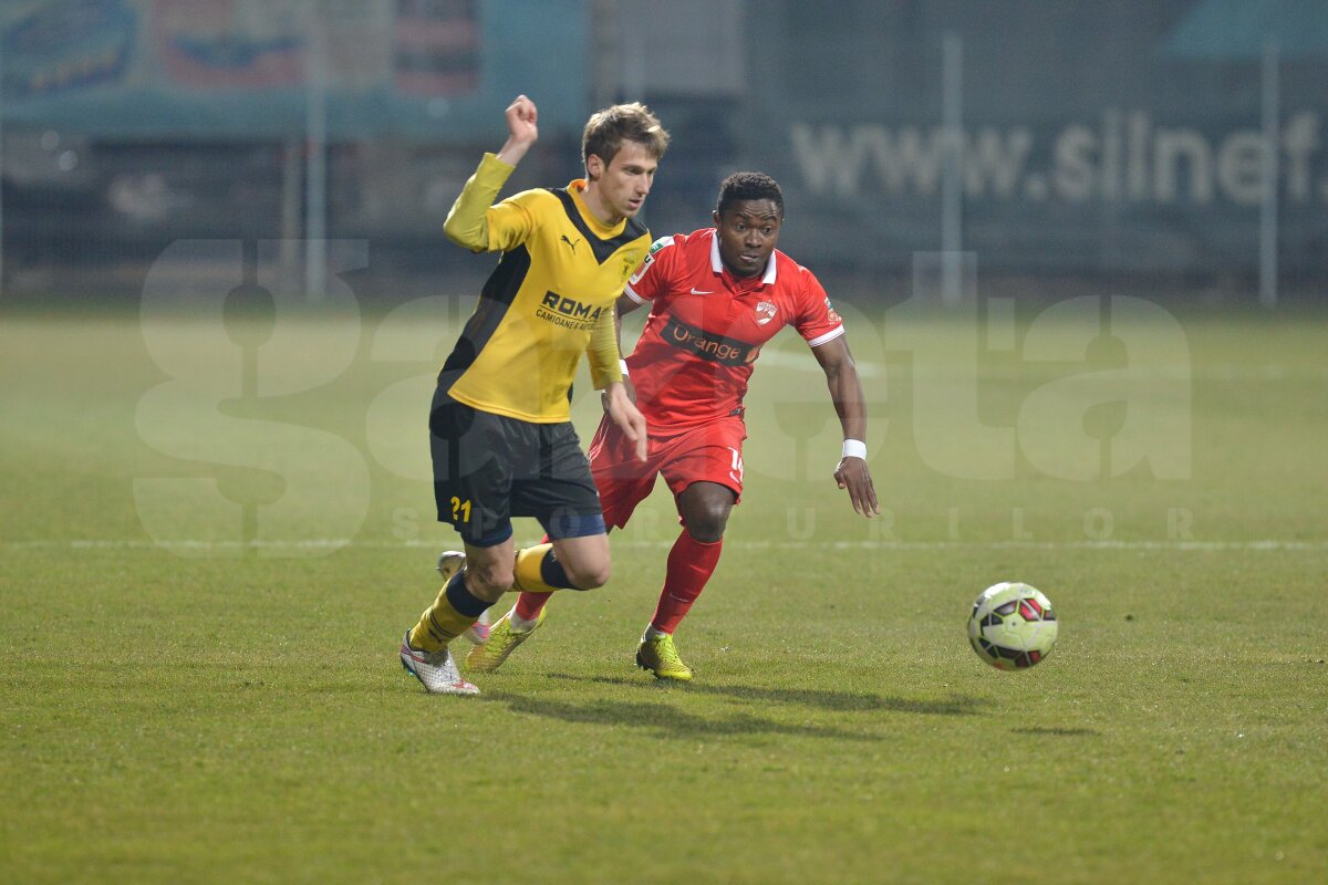 VIDEO + FOTO FC Braşov - Dinamo 1-0 » "Cîinii" ajung la a doua înfrîngere consecutivă fără gol marcat