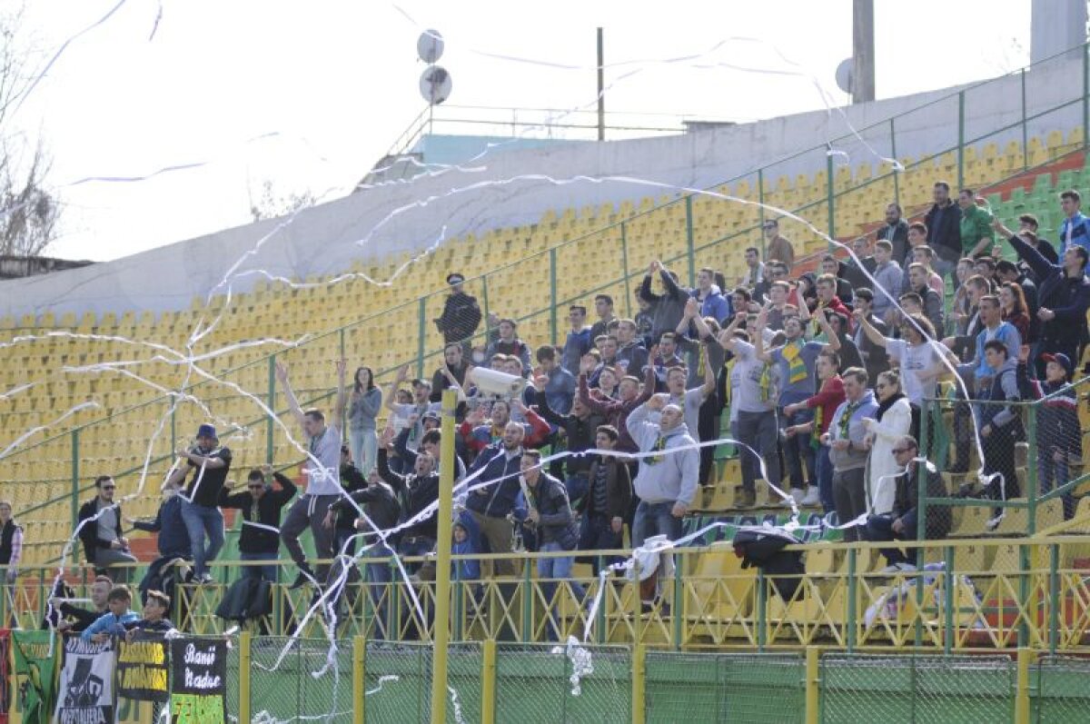 GALERIE FOTO De la meciuri în cupele europene, la dueluri în Liga judeţeană! FC Vaslui a pierdut derby-ul cu Atletico Vaslui