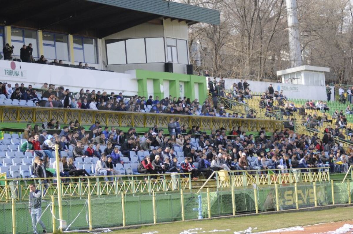 GALERIE FOTO De la meciuri în cupele europene, la dueluri în Liga judeţeană! FC Vaslui a pierdut derby-ul cu Atletico Vaslui