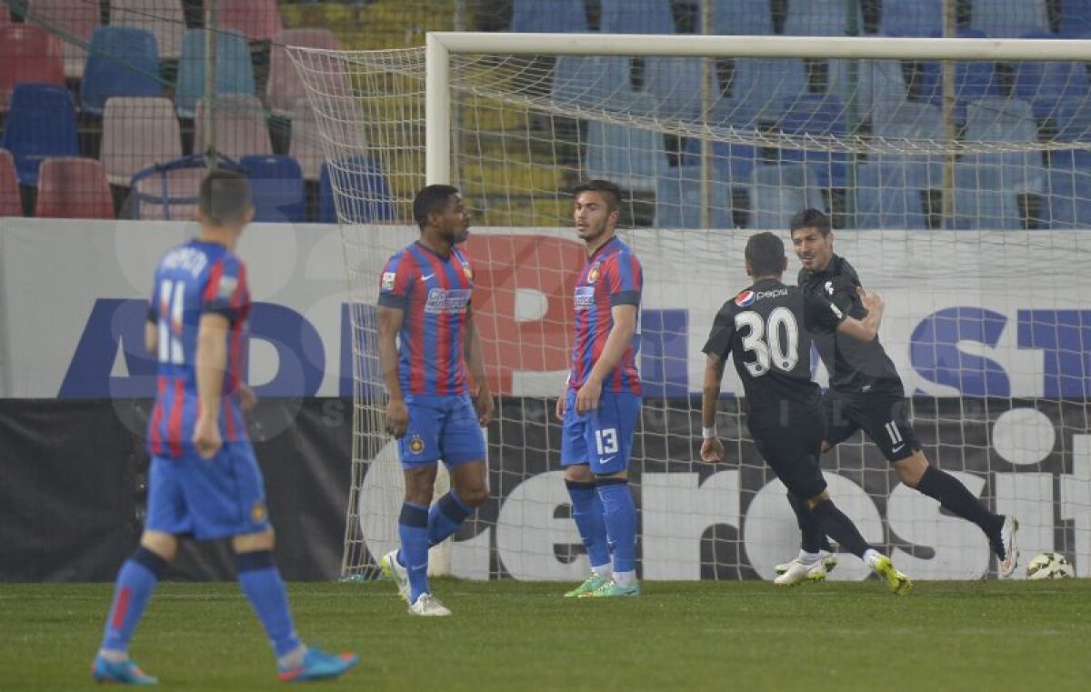 VIDEO şi FOTO Viitorul cenușiu » Steaua învinge la scor echipa "Regelui", 4-1, dar campionii n-au arătat deloc bine 80 de minute