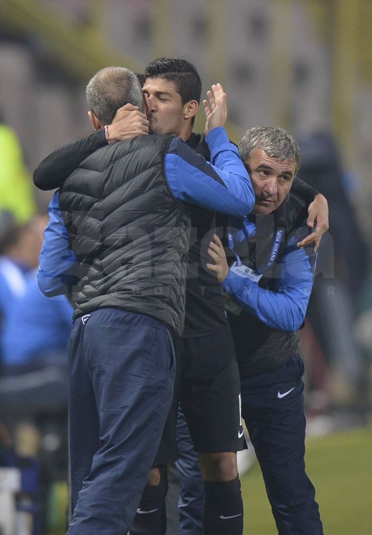 VIDEO şi FOTO Viitorul cenușiu » Steaua învinge la scor echipa "Regelui", 4-1, dar campionii n-au arătat deloc bine 80 de minute