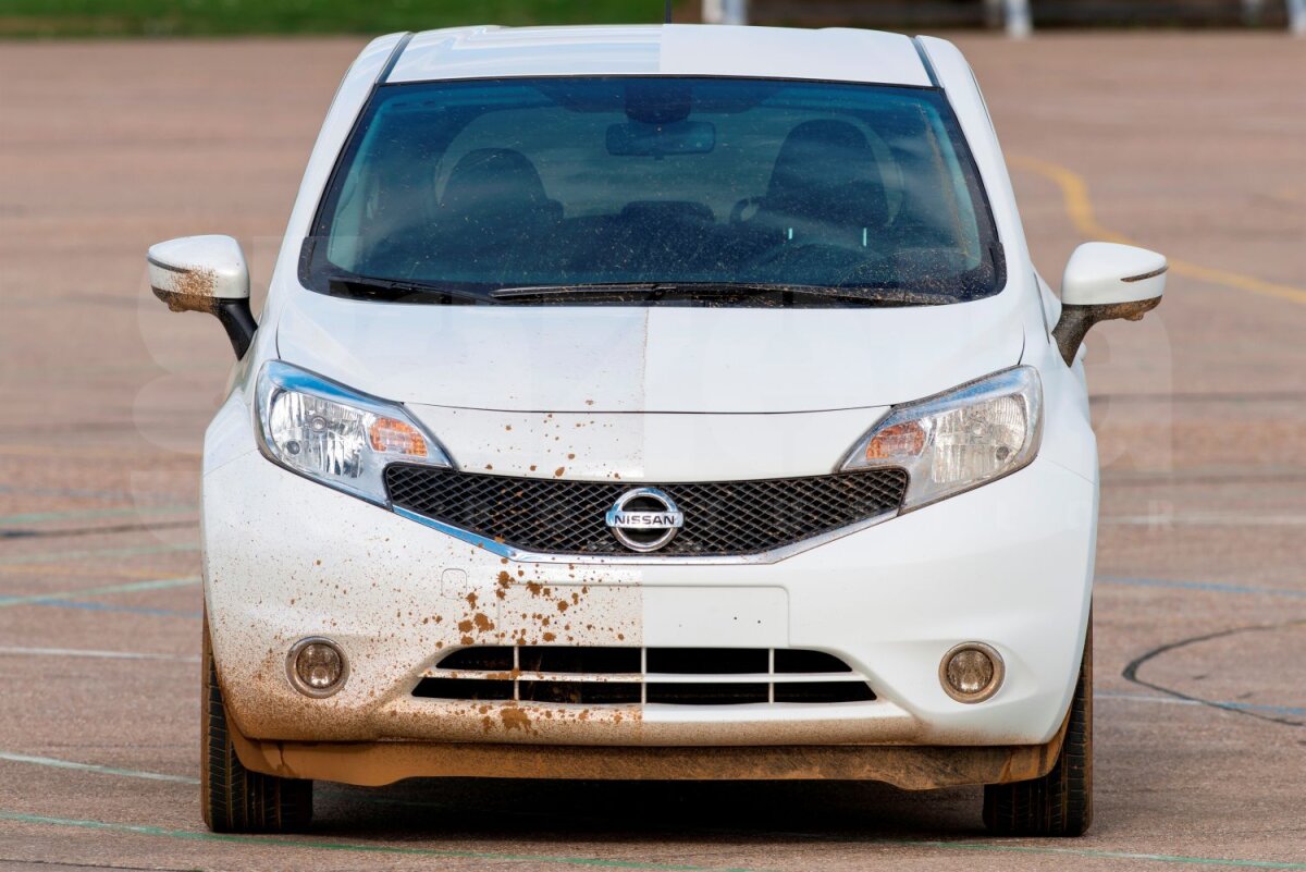 Maşina lumină pe autostrada viitorului » Nissan Leaf, primul automobil cu vopsea fosforescentă