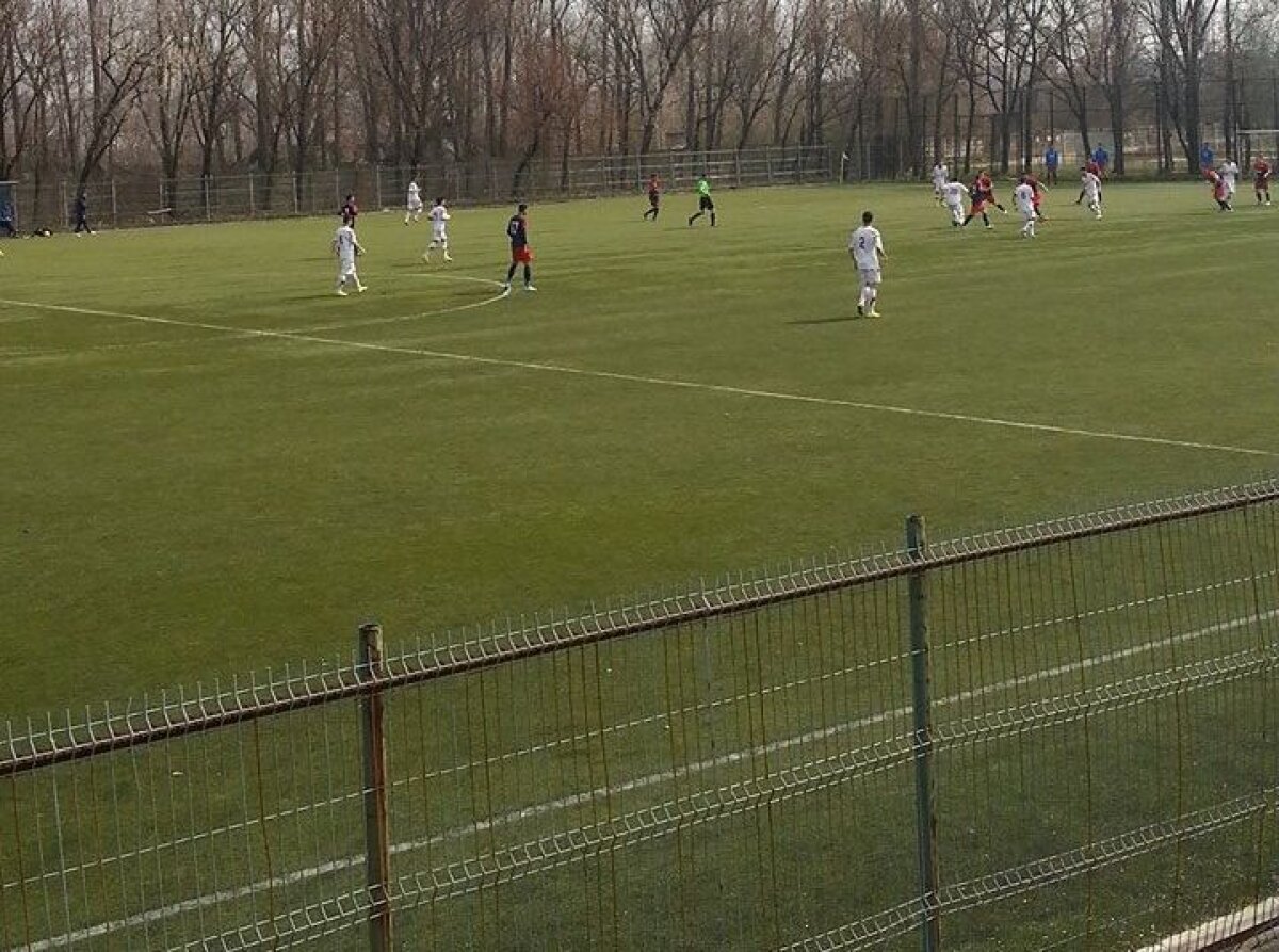 GALERIE FOTO Derby-day în Ghencea » Au fost trei ore de Steaua - Dinamo! Echipele, marcatorii şi detalii de la cele două meciuri