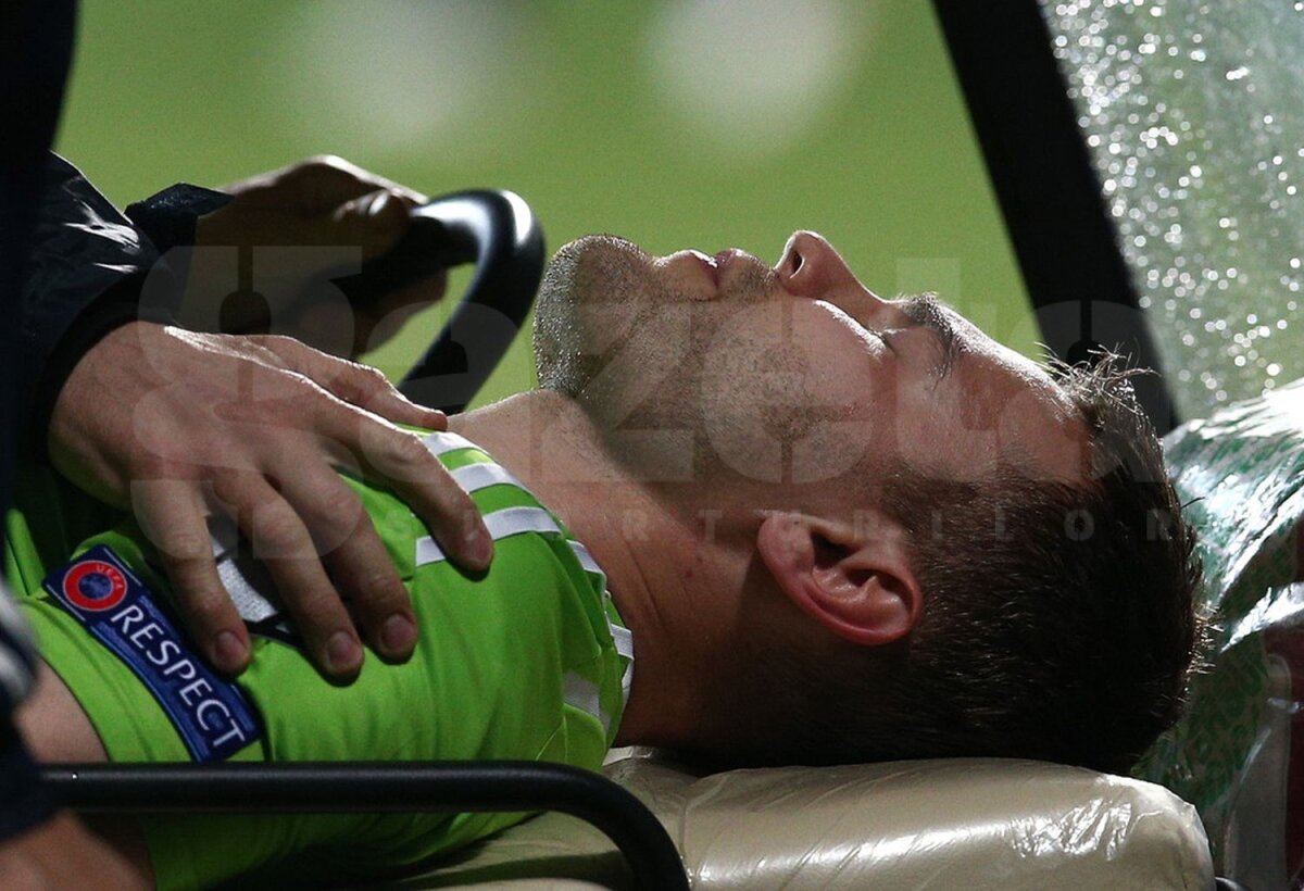 VIDEO Huliganii lovesc din nou » Lovit cu torţa în cap! Comoţie cerebrală! Arsuri pe gît! Dar în viaţă!