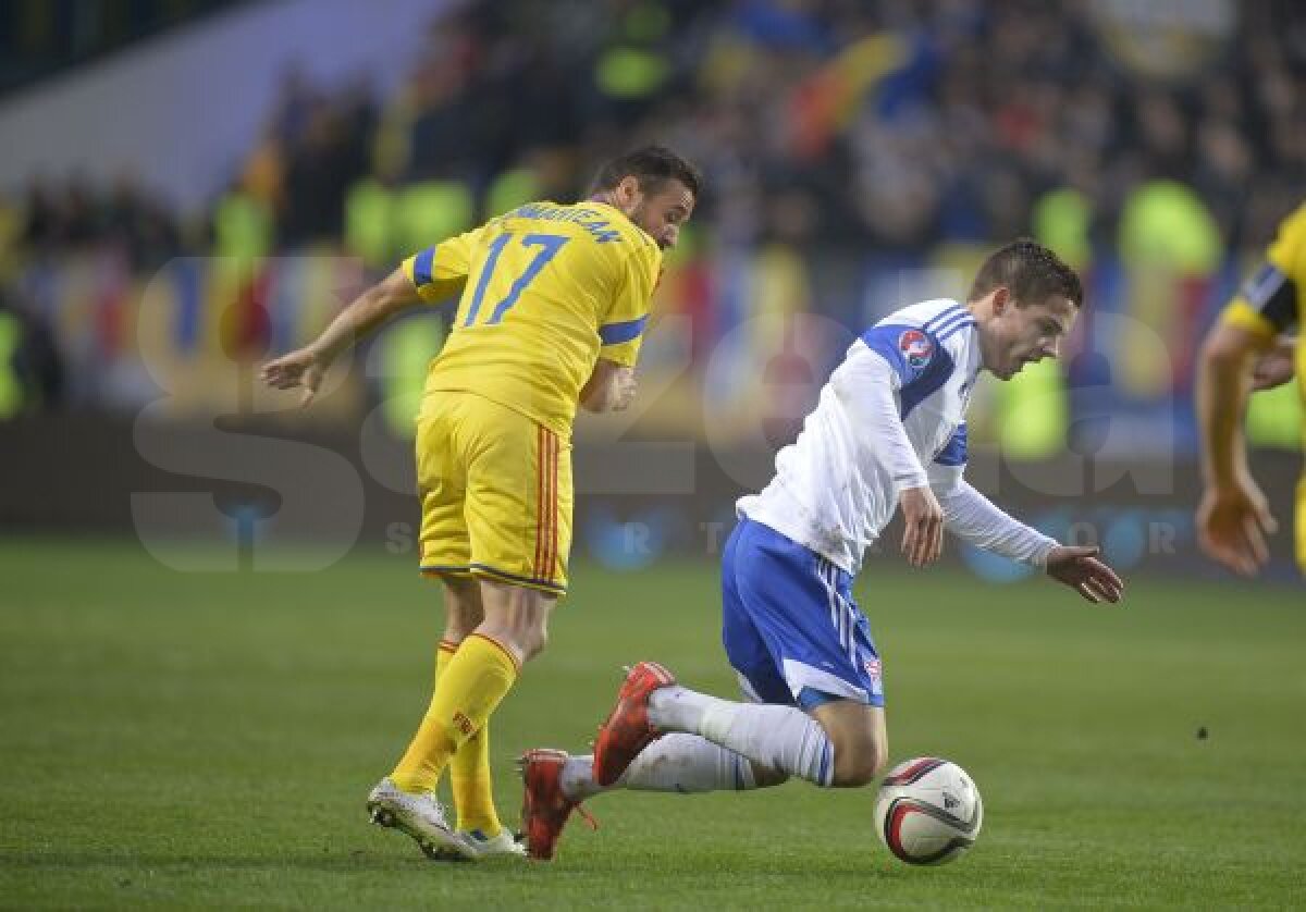 VIDEO + FOTO Chin şi Keşeru » Golgeterul Ligii 1 salvează "naţionala" de un rezultat ruşinos: România - Insulele Feroe 1-0