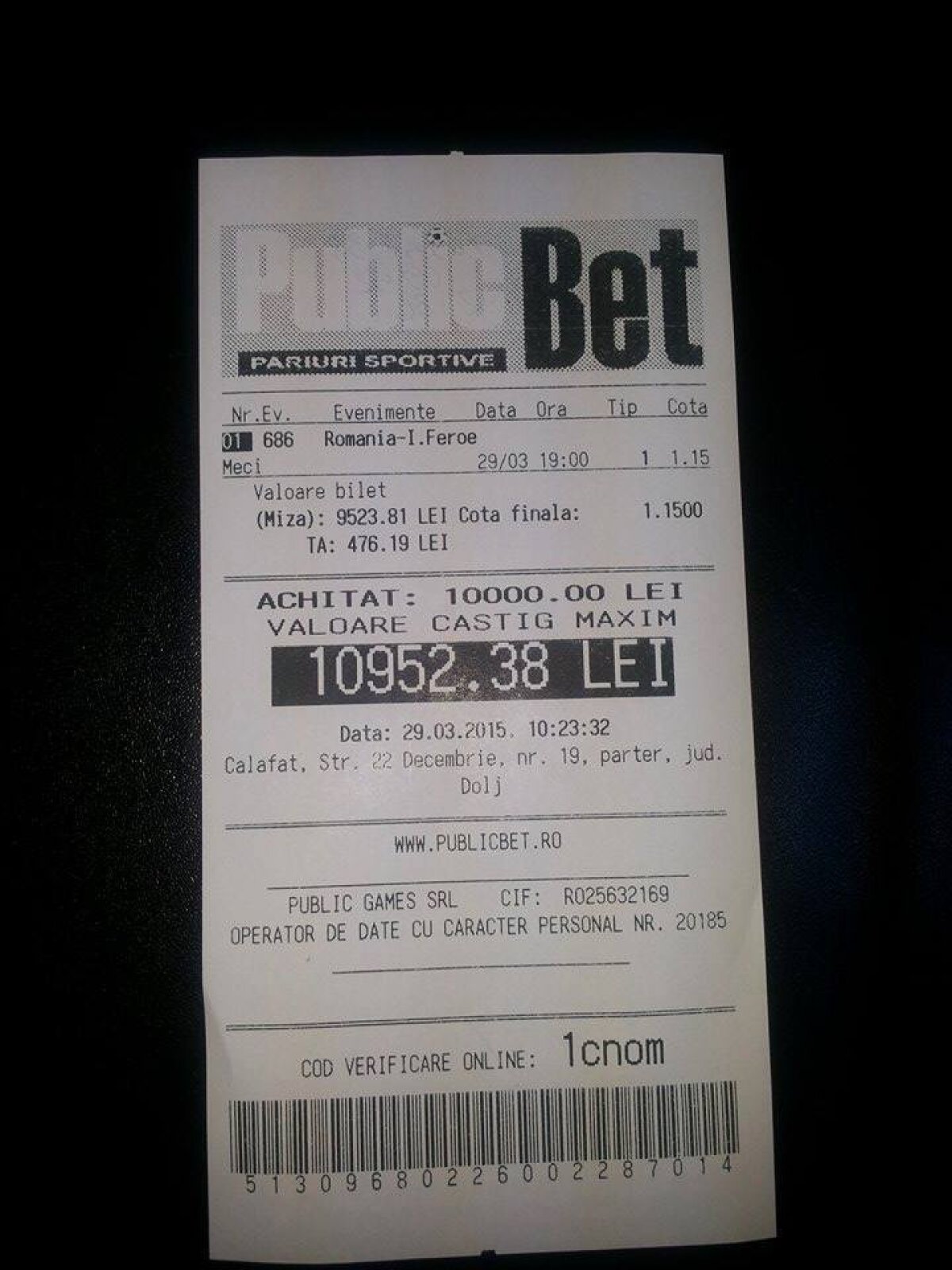 FOTO Cele mai trăznite pariuri de aseară! Un microbist a riscat o sumă uriaşă pe România, iar altul a cîştigat mai puţin decît a mizat :)