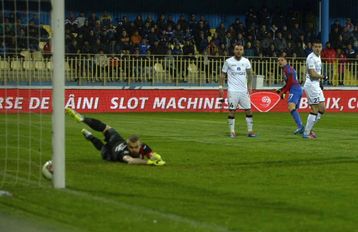 Cu "Motoreta" spre titlu » Adi Popa, gol superb la 2-1 cu Mediaș! Iar Steaua rămîne la 7 puncte de ASA Tg. Mureș